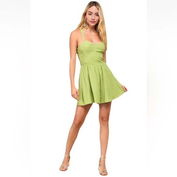 Lulus Strolling Portofino Light Green Sleeveless Romper - Size XS - NWT - Picture 1 of 5